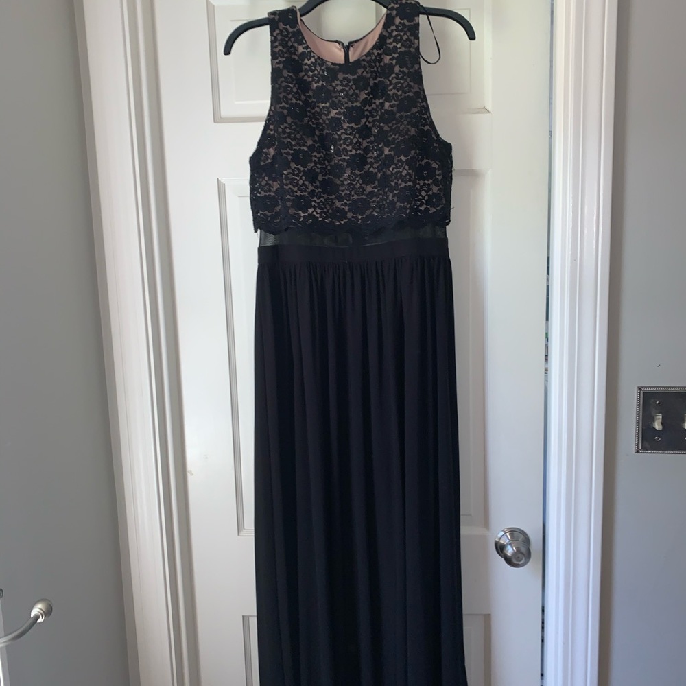 Nightway Black gown w/ a little sparkle